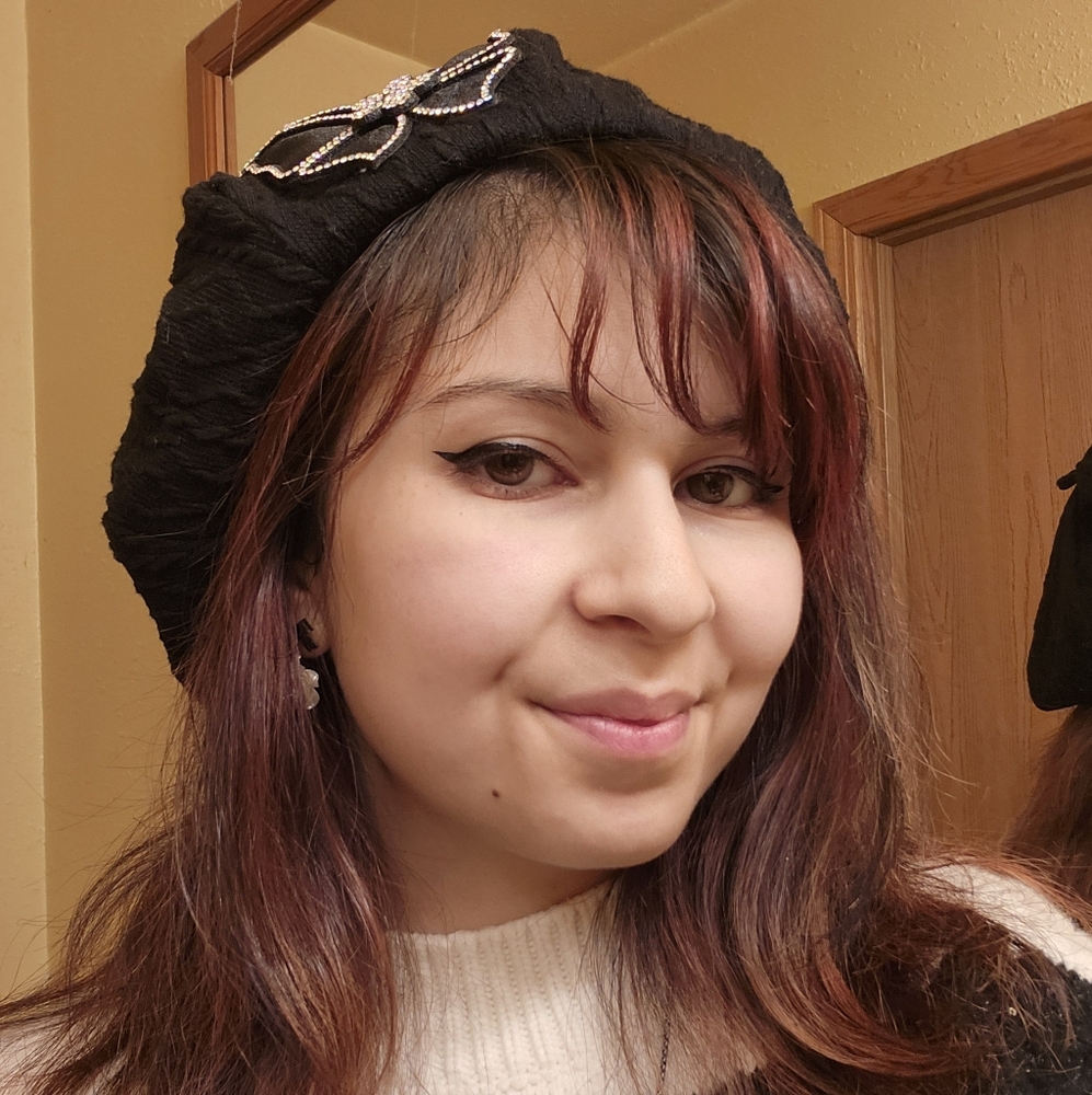 Meet your Posher, Victoria
